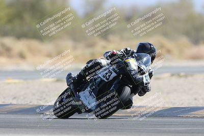 media/Apr-20-2025-CVMA (Sun) [[39090e8767]]/Race 2-Supersport Middleweight/